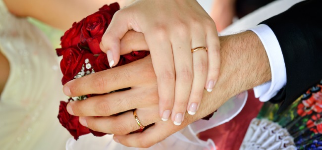 Fedi nuziali e fedine Fedi nuziali e fedine